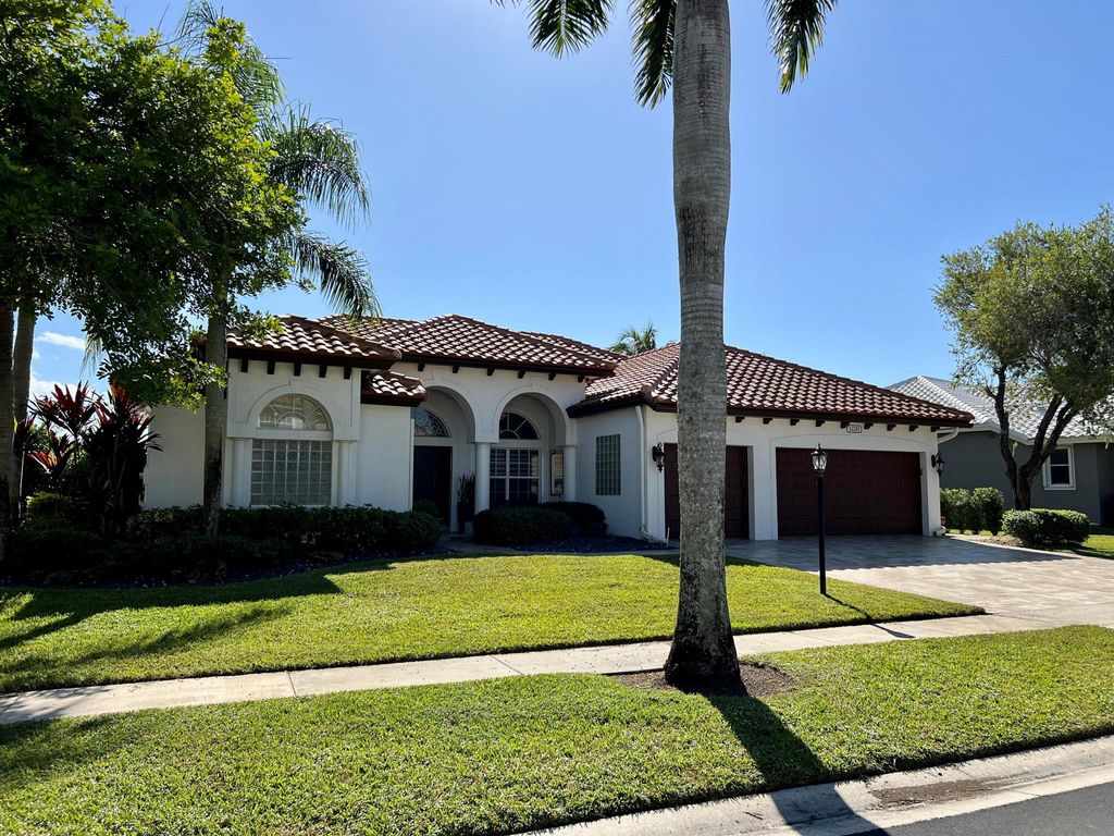 Photo of 12211 Rockledge Circle, Boca Raton, FL 33428 (MLS # R11042045)
