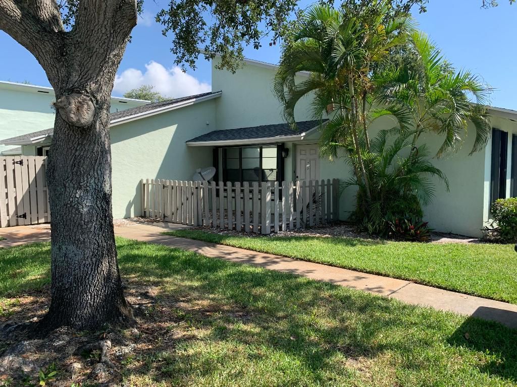 Photo of 431 Jupiter Lakes Boulev Blvd #2101d, Jupiter, FL 33458 (MLS # R10953115)