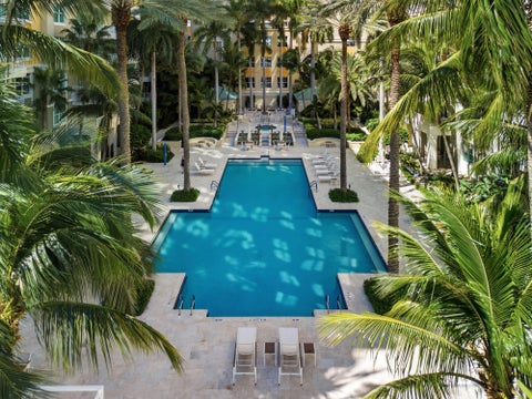Tiny photo for 700 E Boynton Beach Boulevard, Boynton Beach, FL 33435 (MLS # B26090339)