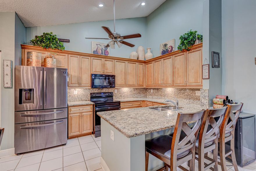 Must see this gorgeous villa with an open floor plan and cathedral ceilings, in the heart of West Palm Beach. This 3-bedroom, 2-bath home will give you 1332 sq ft of a cozy, private environment.