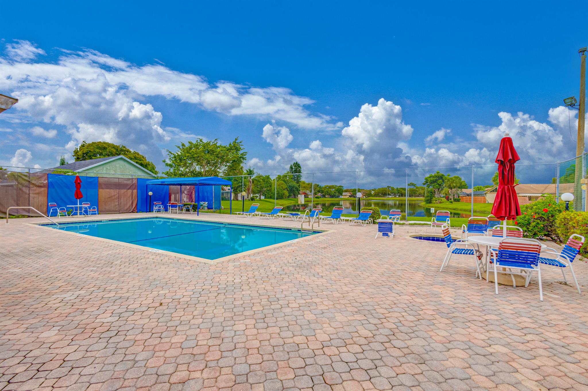 SUMMIT PINES UNIT 1 - Residential