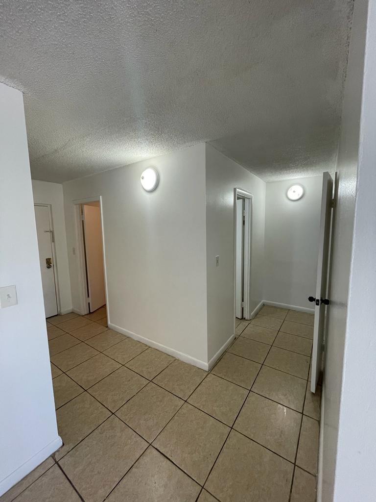 NARANJA LAKES CONDO NO 5 - Residential Lease