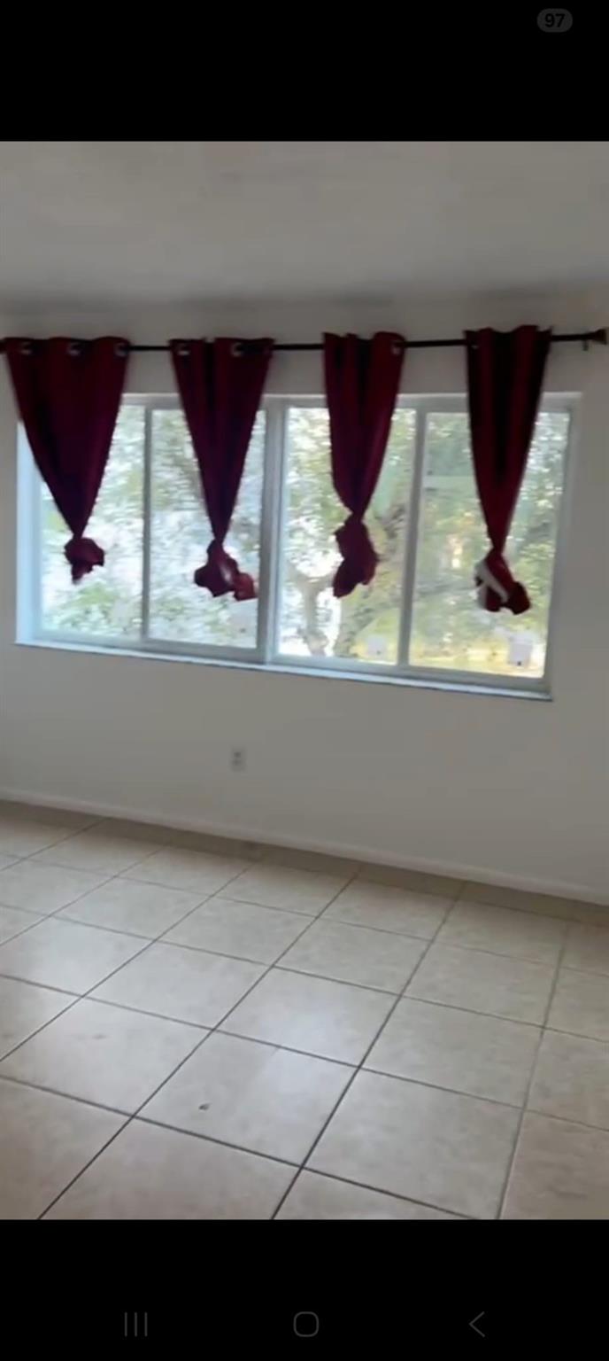 NARANJA LAKES CONDO NO 5 - Residential Lease