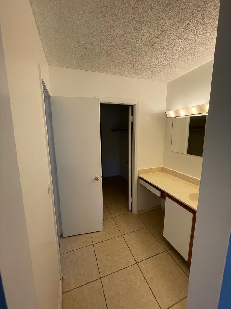 NARANJA LAKES CONDO NO 5 - Residential Lease