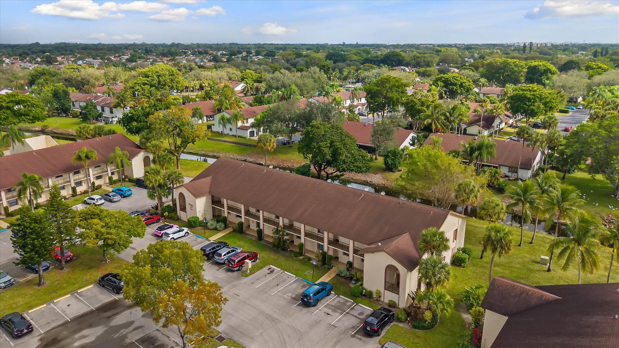 GABLES EAST OF BOCA BARWO - Residential