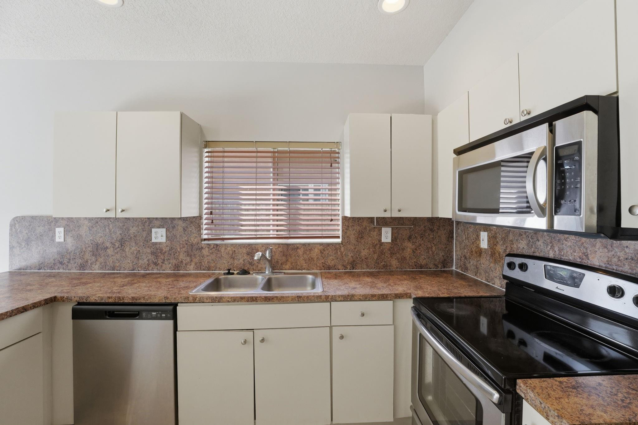 Efm Estates - Residential