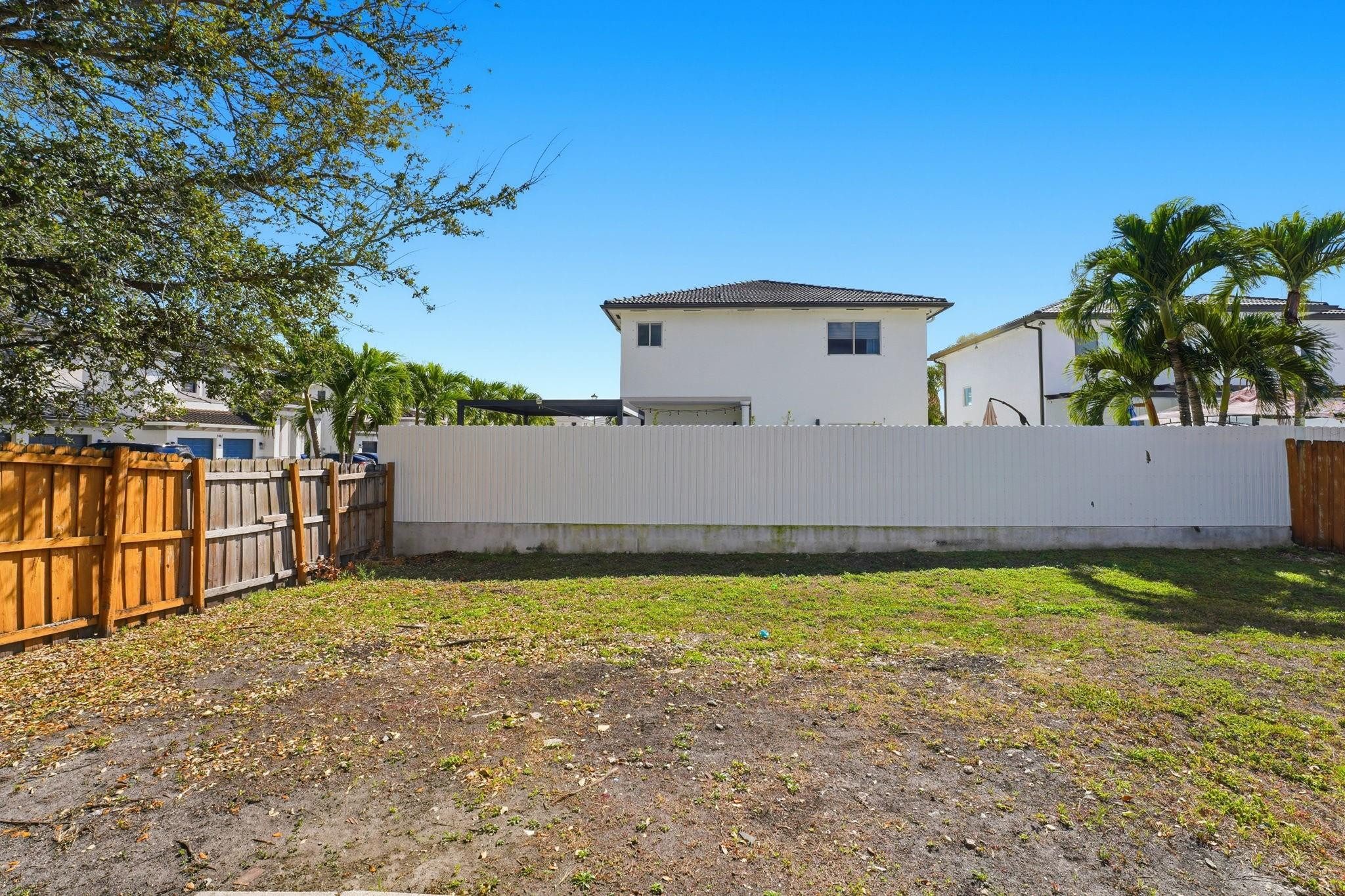 Efm Estates - Residential