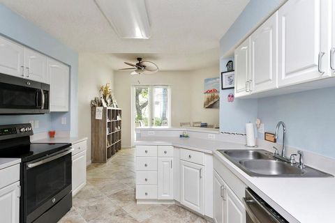 A home in Lauderdale By The Sea