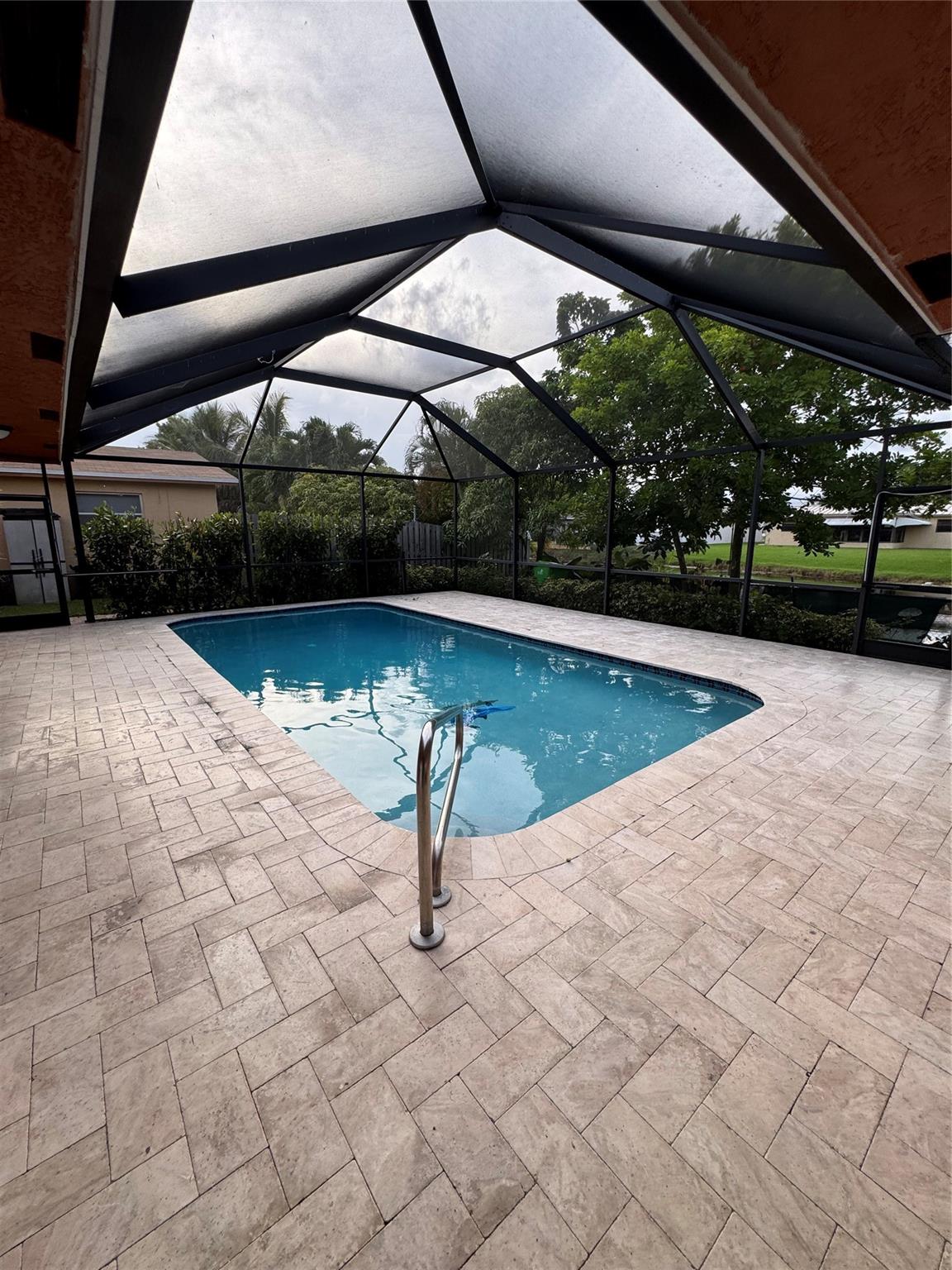Sunrise Golf Village Sec - Residential Lease