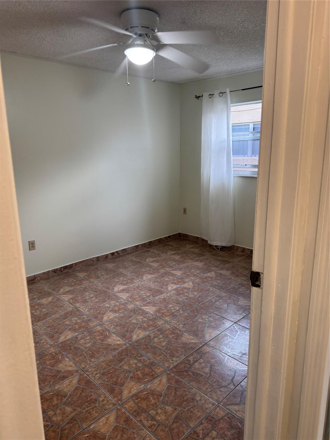 Sunrise Golf Village Sec - Residential Lease