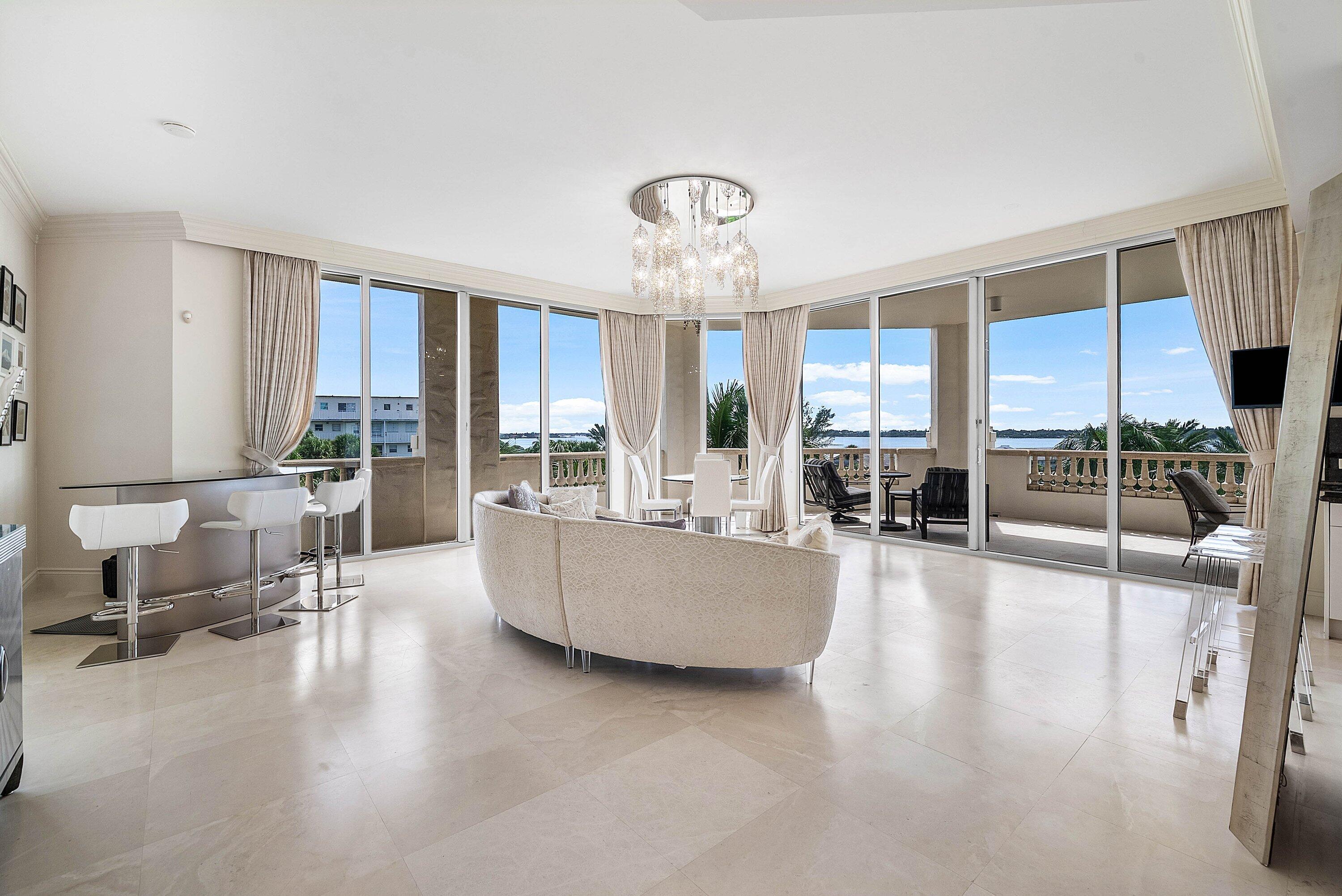 3000 S OCEAN Boulevard 402