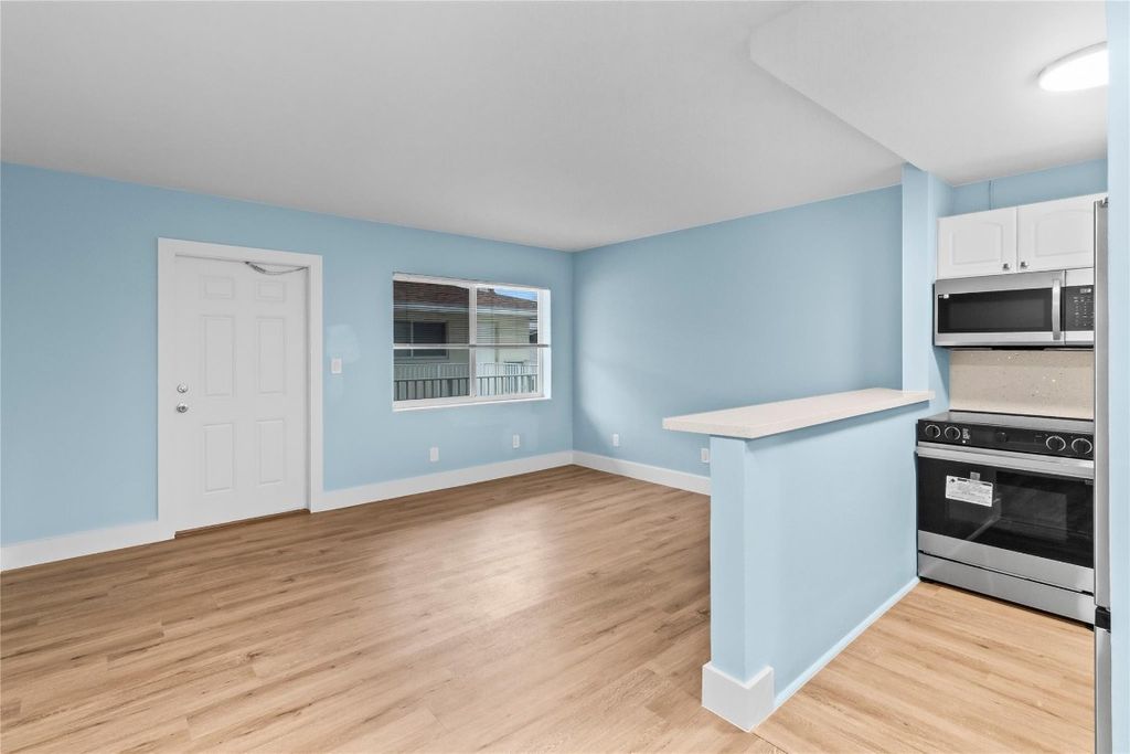 Photo of 1848 NE 46th Street #G7, Fort Lauderdale, FL 33308 (MLS # F10513232)