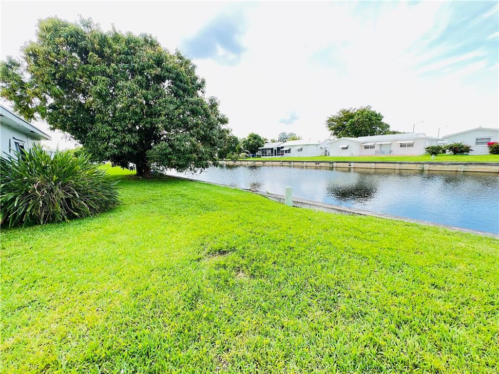 MAINLANDS OF TAMARAC LAKE - Residential