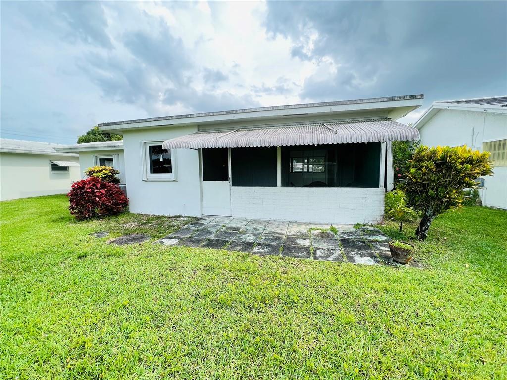 MAINLANDS OF TAMARAC LAKE - Residential