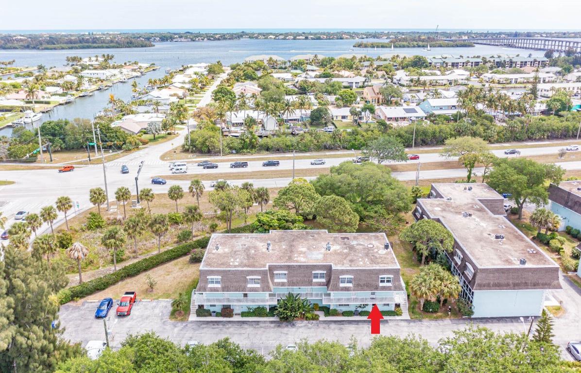 PINETREE VILLAGE - Residential