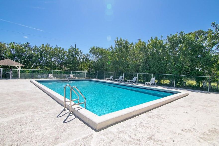 Updated 2-bedroom 2 bath condo corner unit on the first floor. Updated kitchen with granite countertops. Tiled and ready to move in. Screened in patio with washer and dryer.