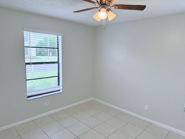 SHERWOOD VILLAGE CONDO - Residential Lease