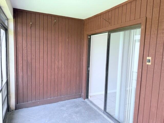 SHERWOOD VILLAGE CONDO - Residential Lease