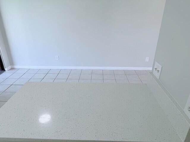 SHERWOOD VILLAGE CONDO - Residential Lease