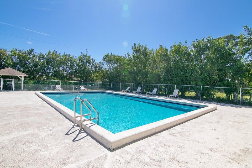 SHERWOOD VILLAGE CONDO - Residential Lease