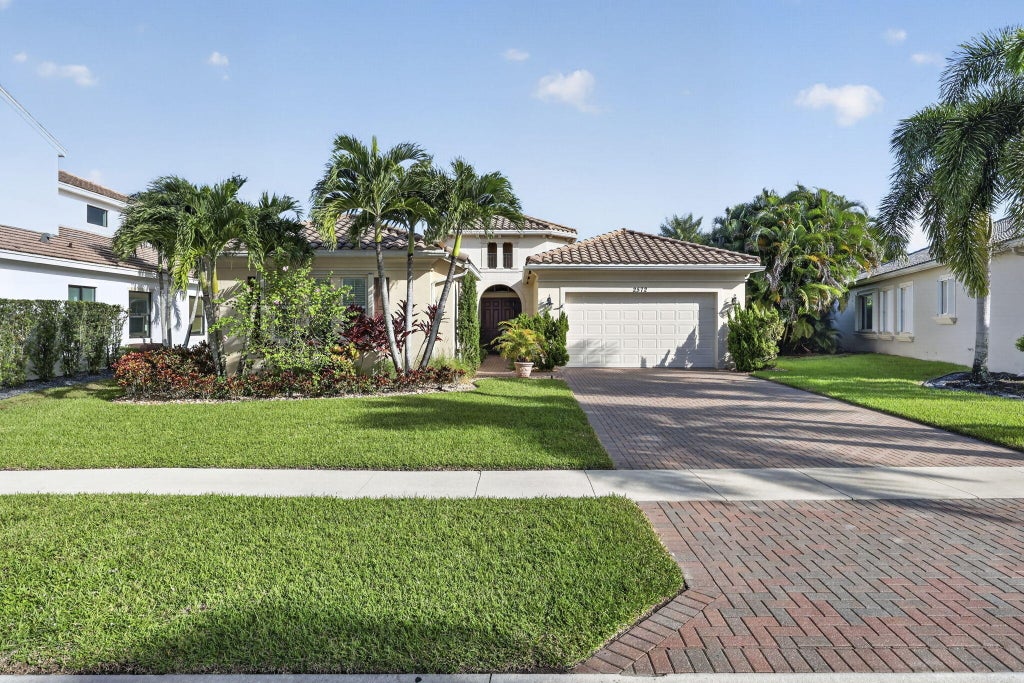 Photo of 2572 COOPER Way, Wellington, FL 33414 (MLS # B26092819)