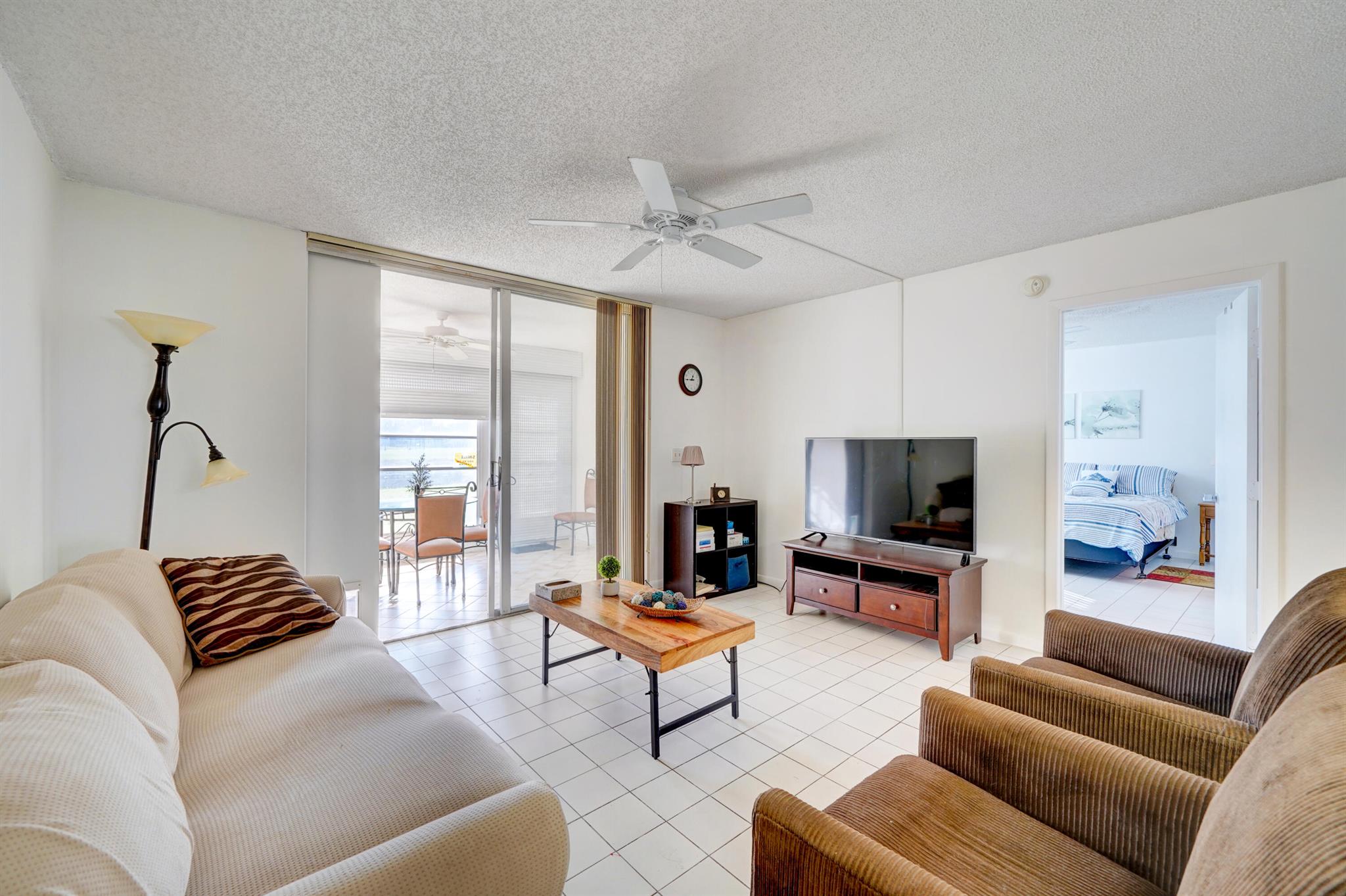 16 OF PALM SPRINGS 2 COND - Residential Lease