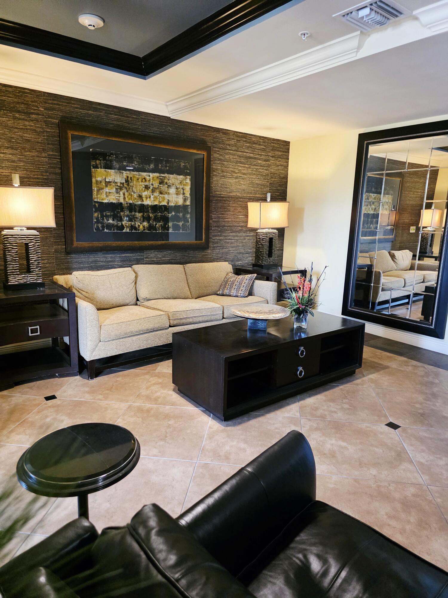 RESIDENCES AT MIDTOWN CONDO - Residential Lease