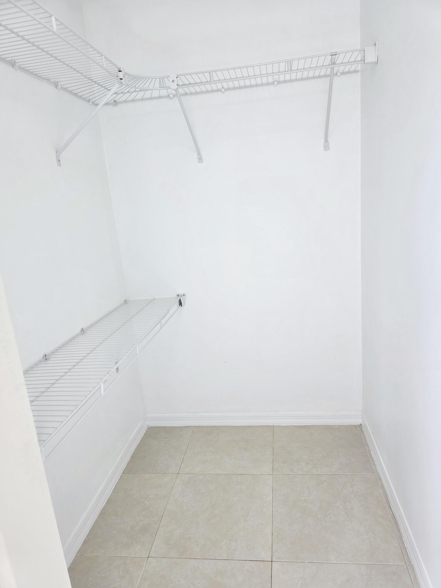 RESIDENCES AT MIDTOWN CONDO - Residential Lease