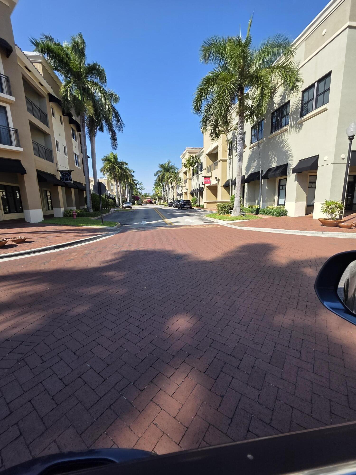 RESIDENCES AT MIDTOWN CONDO - Residential Lease