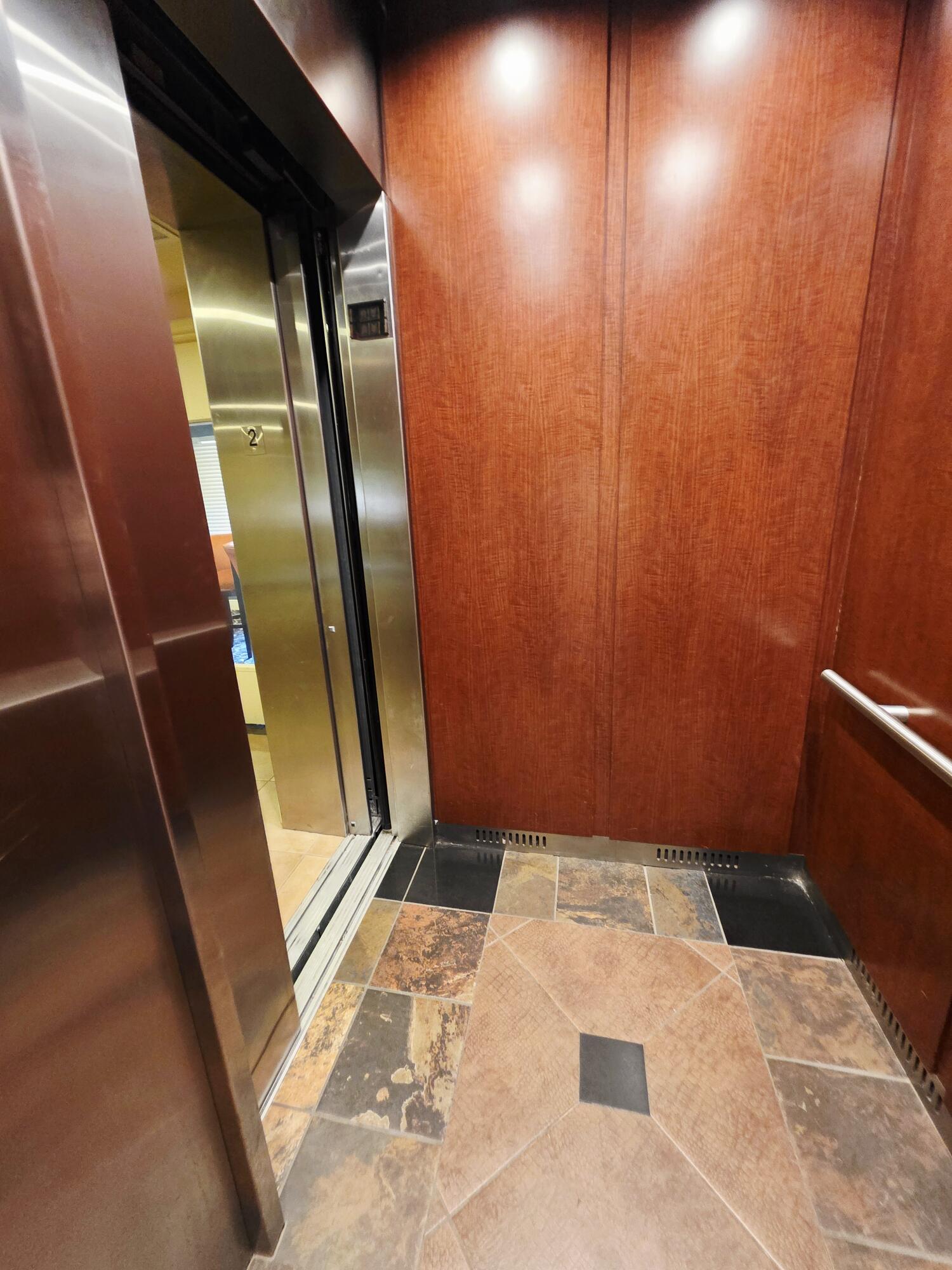 RESIDENCES AT MIDTOWN CONDO - Residential Lease