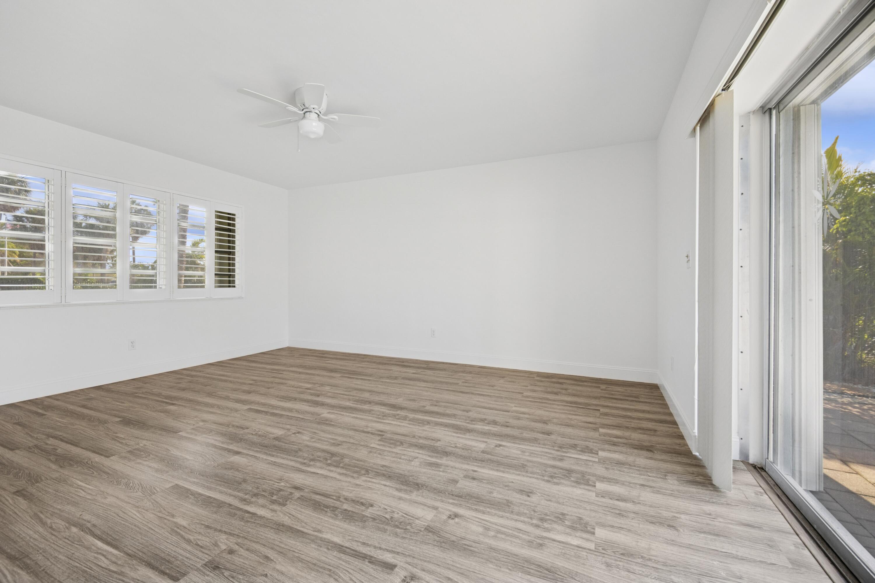 HILLSBORO ISLES - Residential Lease