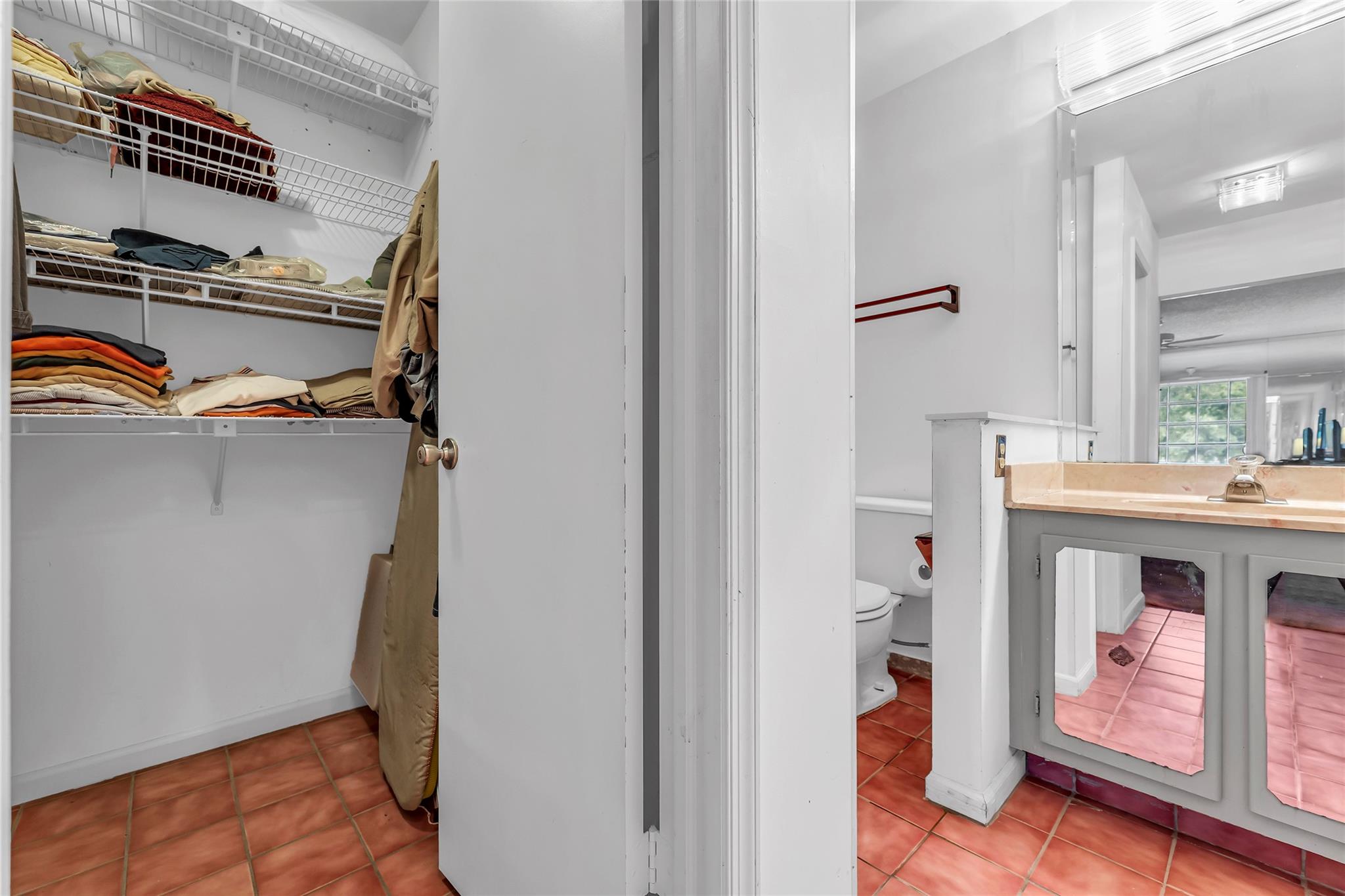 Bay Colony Club - Residential