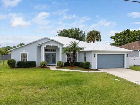578 SW Jeanne Avenue, Port St Lucie, FL MLS: R11072808