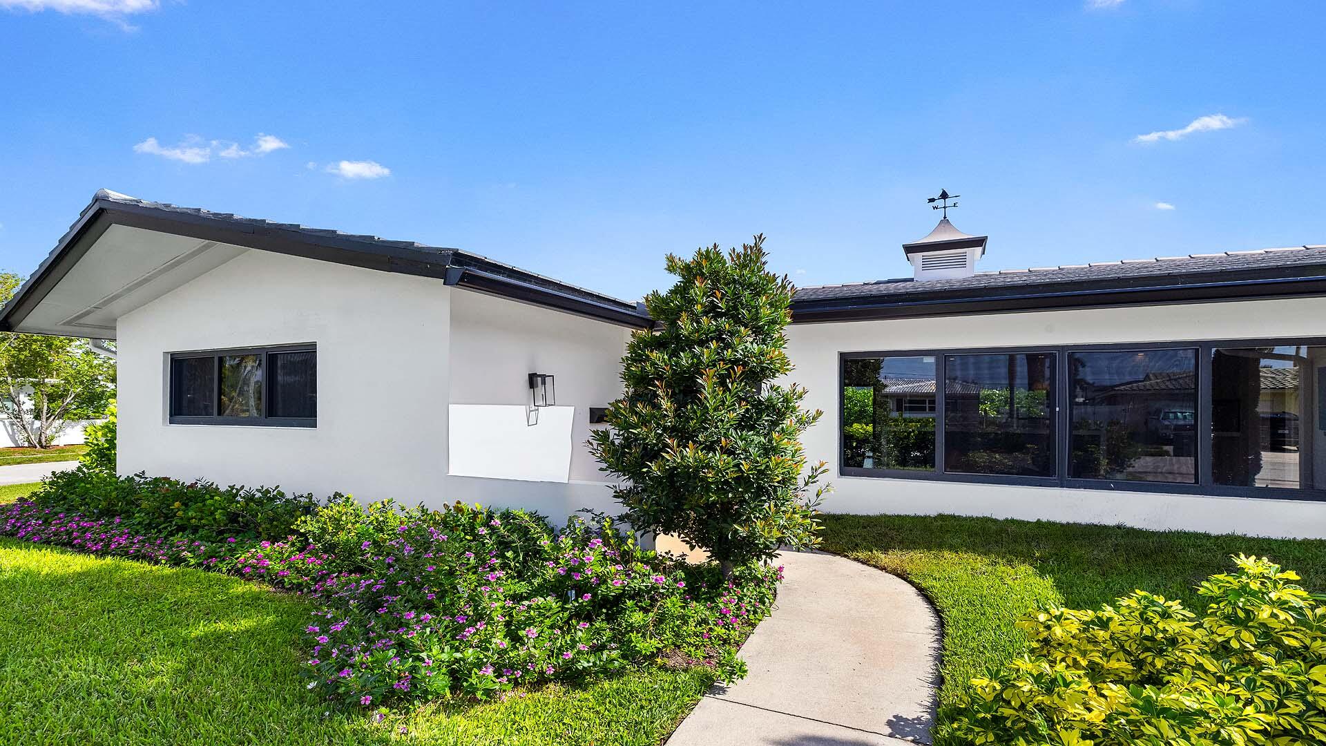1099 SW 12th Street