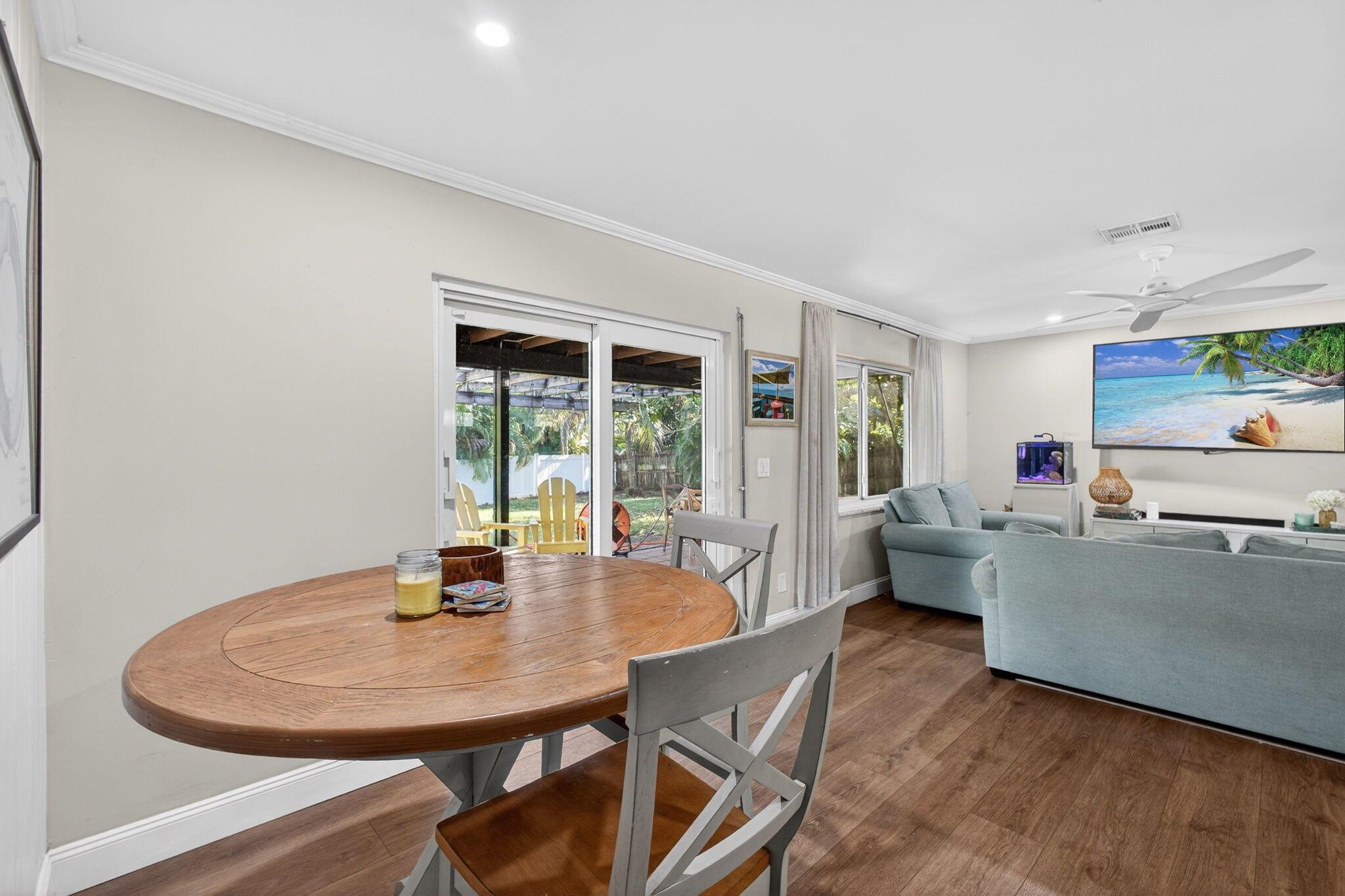 NORTH PALM BEACH VILLAGE - Residential