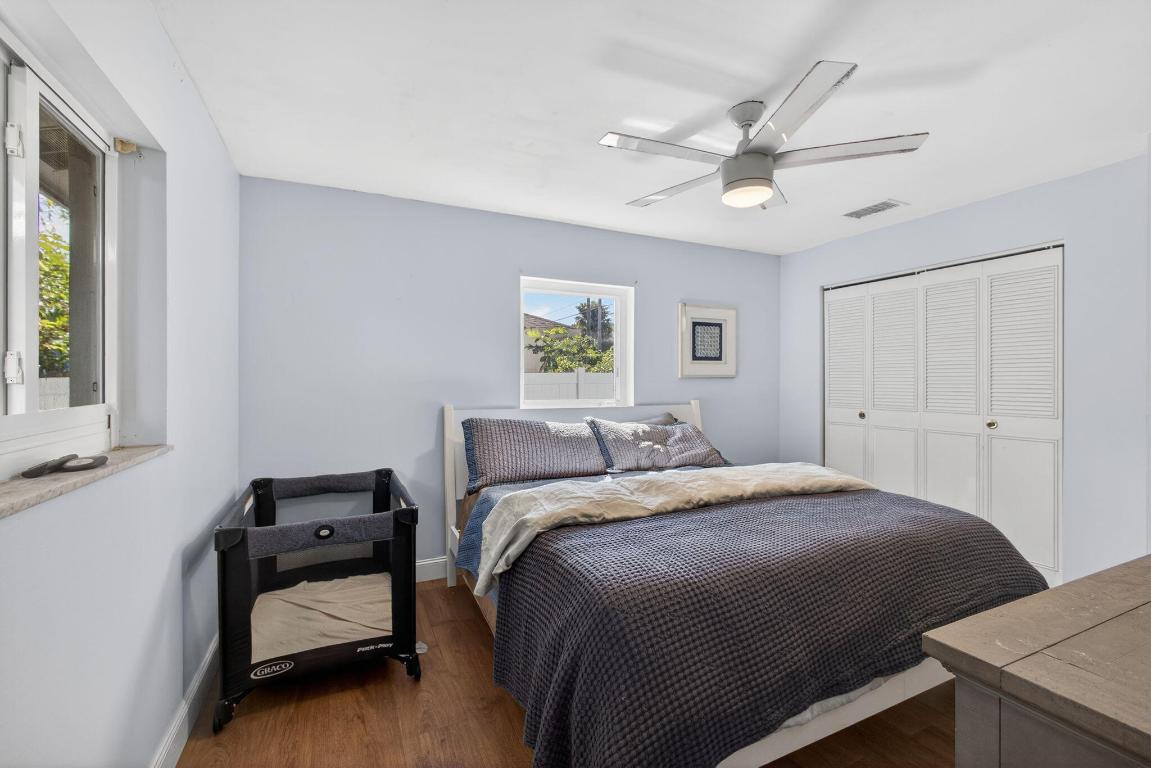 NORTH PALM BEACH VILLAGE OF 6 - Residential