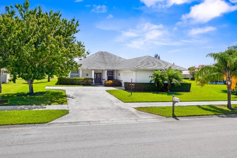 Featured picture for the property R10993990
