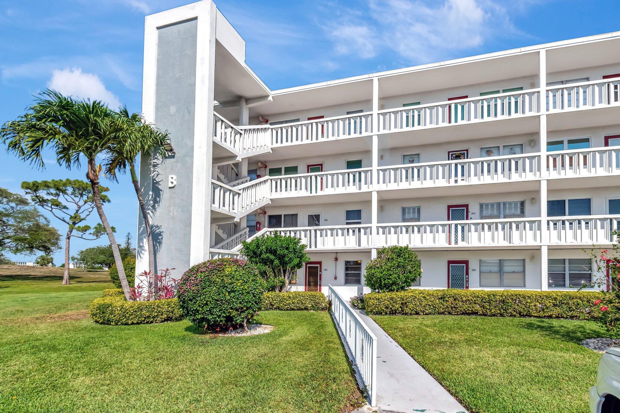 New Floors & Newly Painted. This 2 bed, 1.5 bath, ground floor condo in the heart of Deerfield Beach is brimming with potential! With easy access, golf course views, and no stairs, this unit just needs a touch of updating to make it your own. Located in the sought-after Century Village, an active adult community, you'll enjoy fantastic amenities including tennis, a gym, multiple pools, pickleball, theater shows, classes, and much more. Conveniently close to shopping, restaurants, and the beach, this condo offers both comfort and an unbeatable location. Plus, with community transportation, getting around is a breeze. Don't miss out on this amazing opportunity to live the Florida lifestyle!