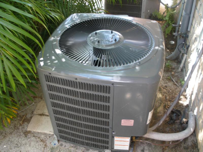 VILLAGE OF SANDALWOOD LAKES SOUTH - Residential Lease