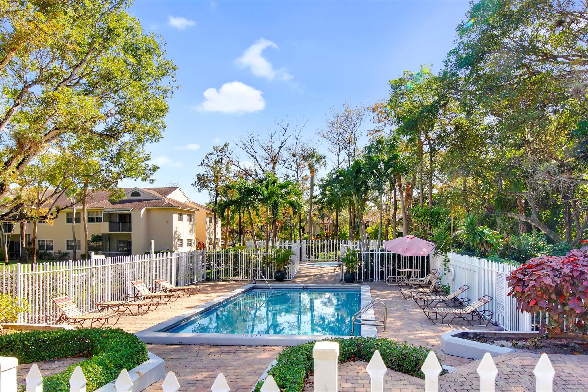 WATERS EDGE AT DEERFIELD - Residential