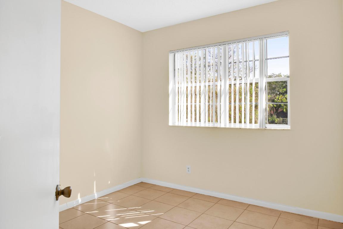 WATERS EDGE AT DEERFIELD CONDO - Residential