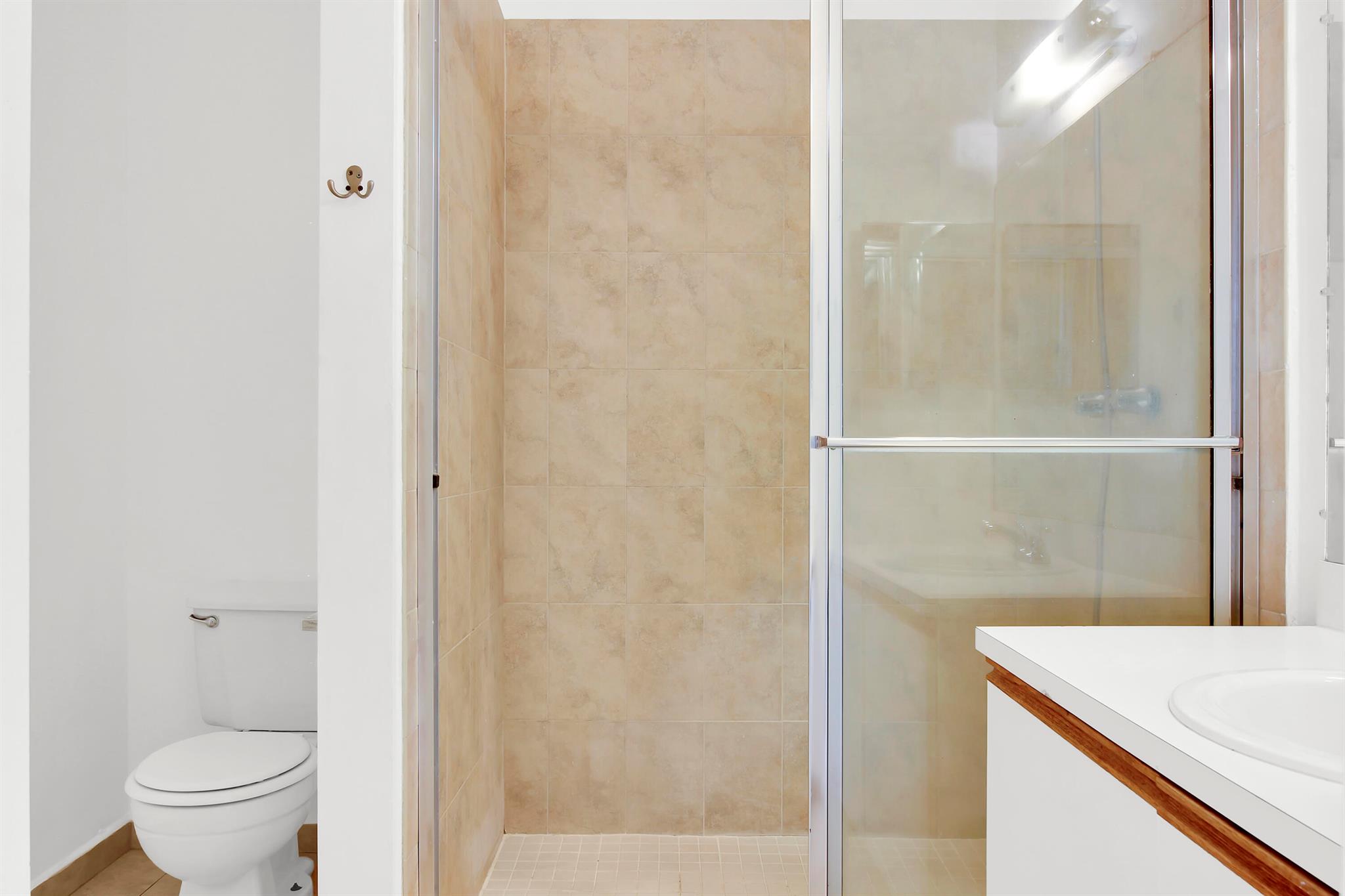 WATERS EDGE AT DEERFIELD - Residential