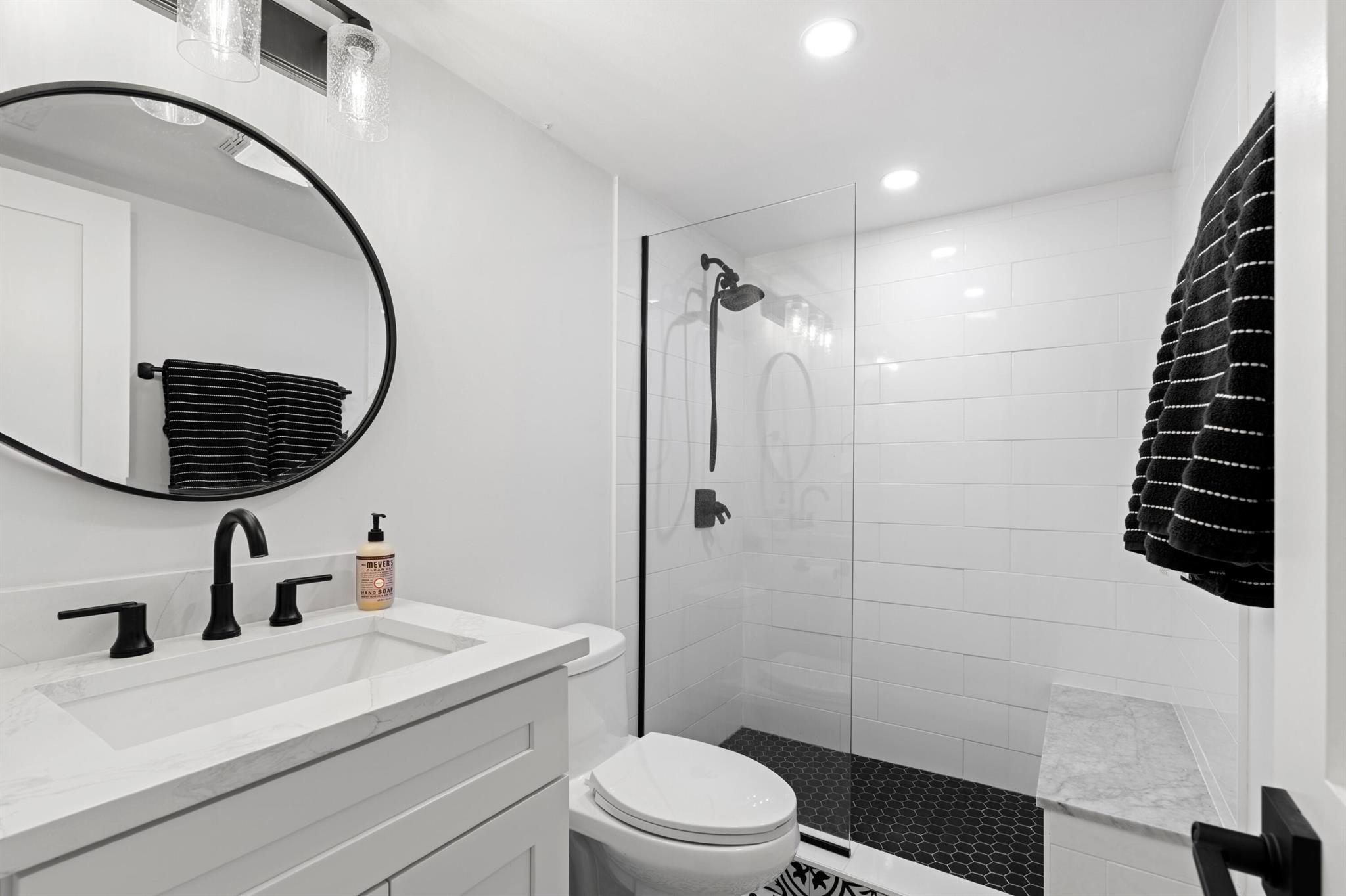 COTE D AZUR COND BLDG ONE - Residential