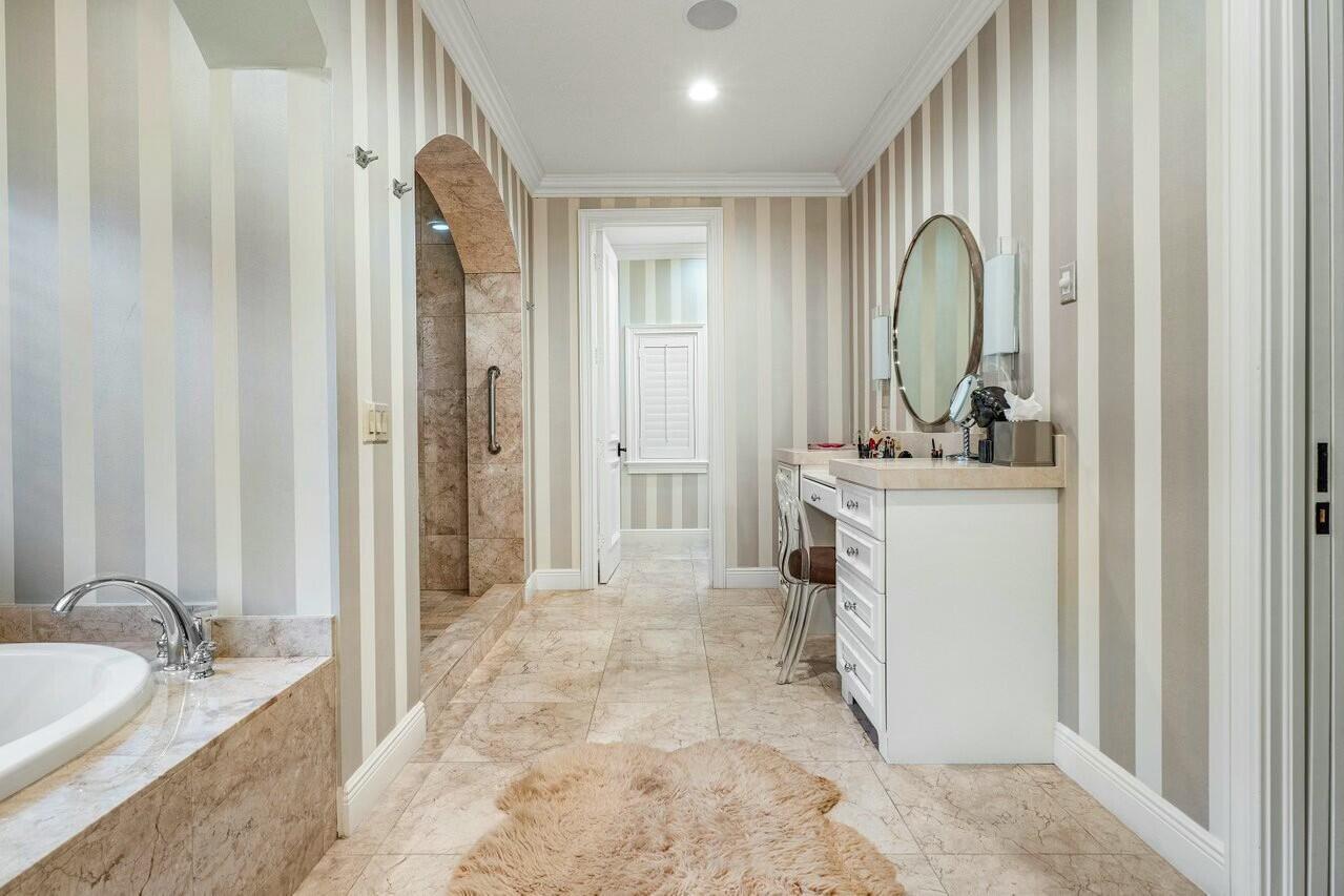 FRENCHMANS CREEK PAR B - Residential