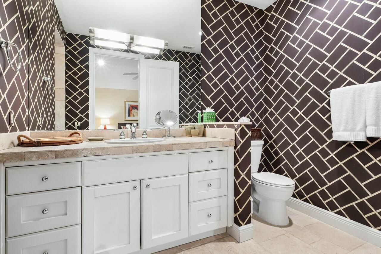 FRENCHMANS CREEK PAR B - Residential