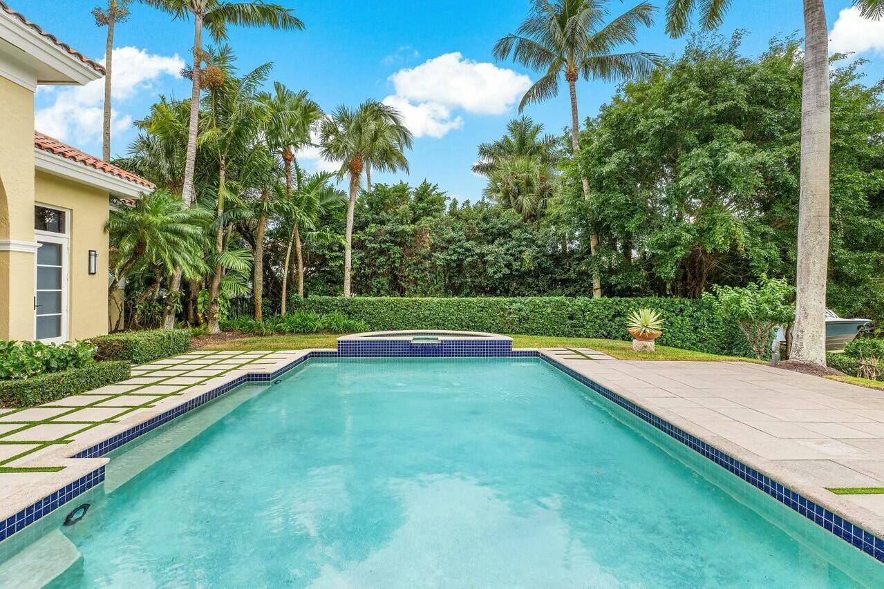 FRENCHMANS CREEK PAR B - Residential