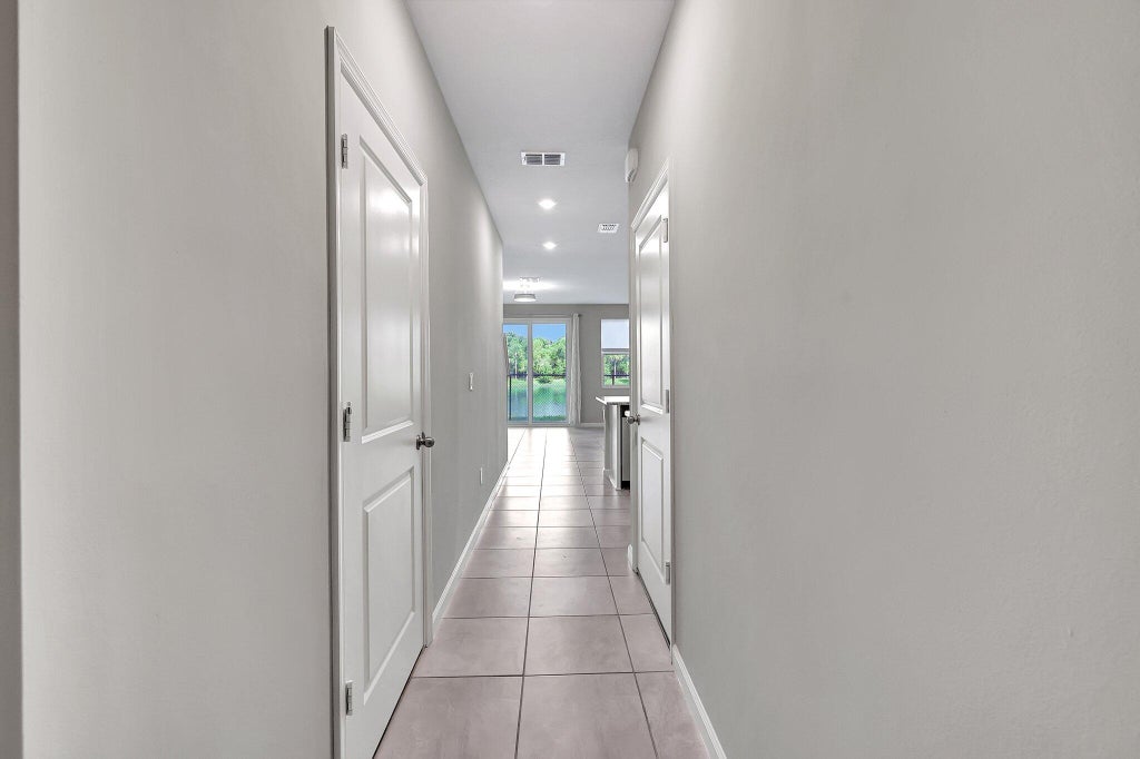 Photo of 3933 SE Mentmore Lane, Stuart, FL 34997 (MLS # R11027211)