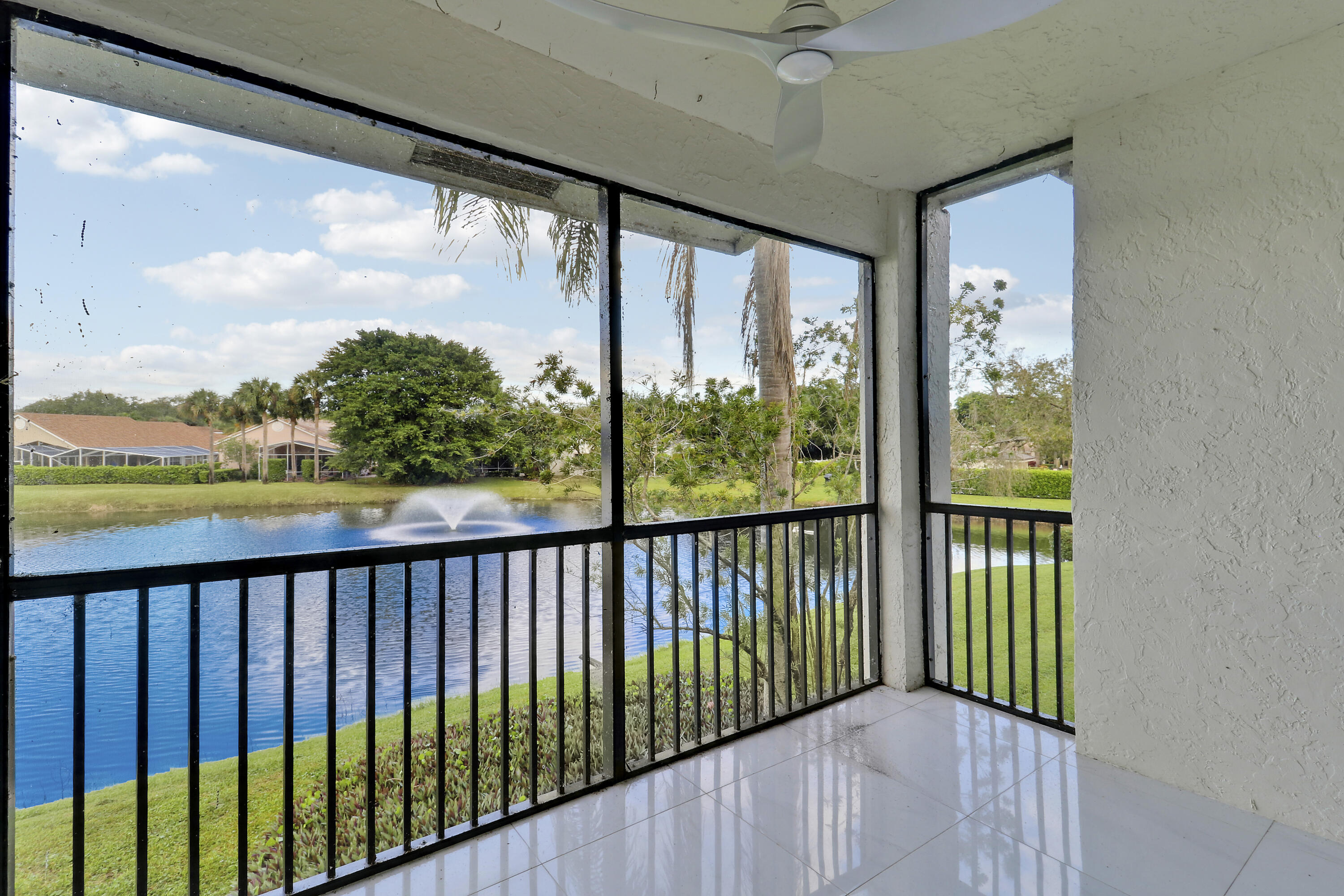 BRIARWOOD CONDO - Residential Lease