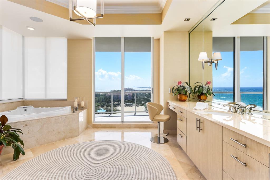 The Ritz-Carlton Residences - Residential