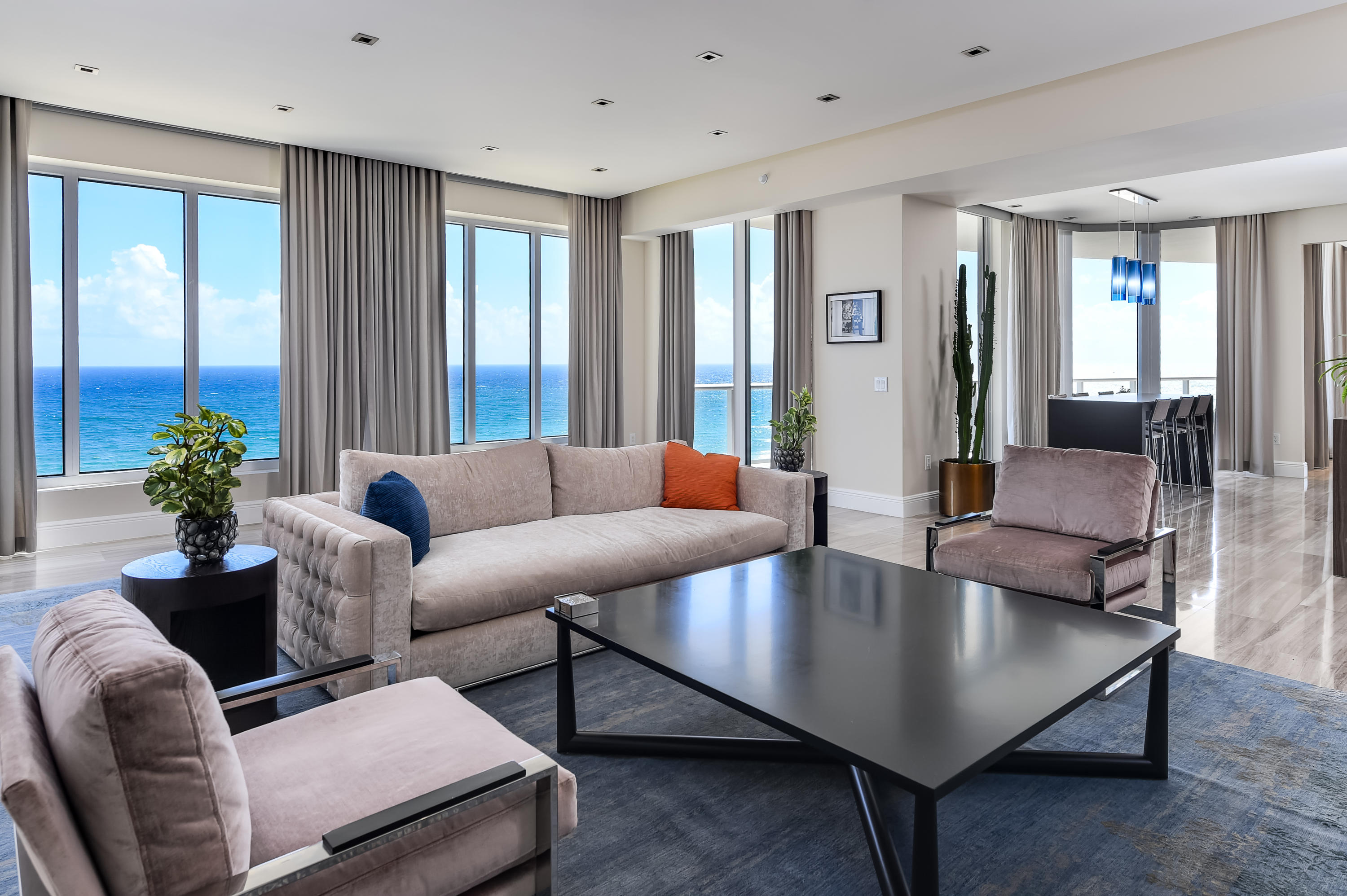 The Ritz-Carlton Residences - Residential